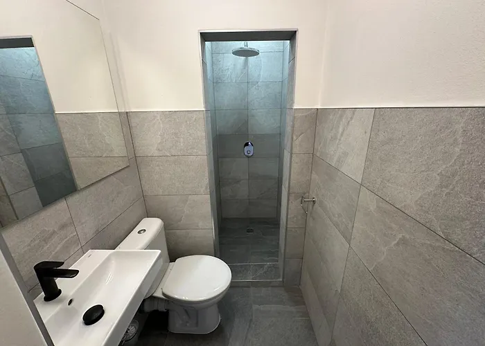 Hostel Onefam Arbes Prague