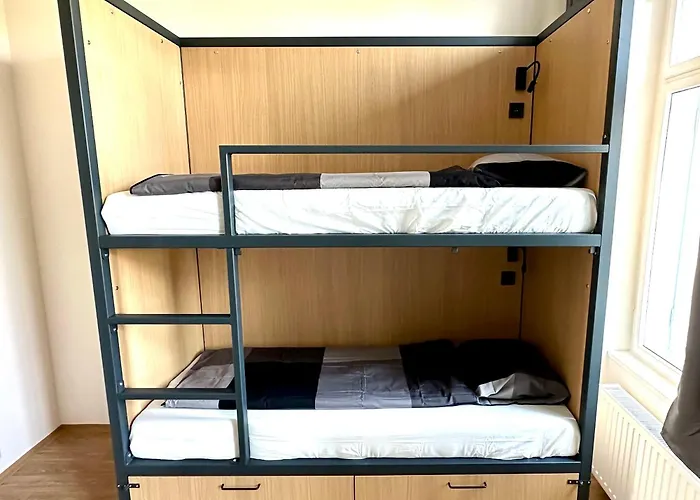 Hostel Onefam Arbes Prague