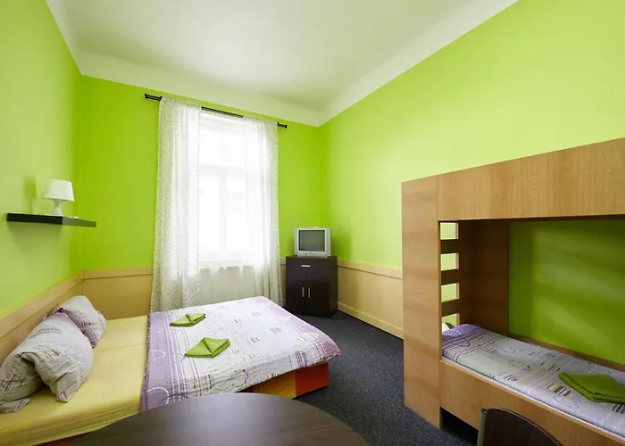 Hostel Onefam Arbes