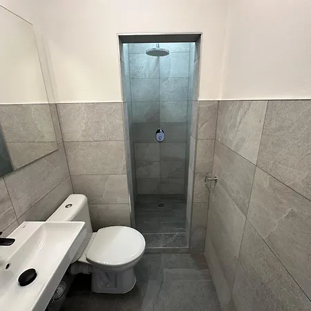 Vandrerhjem Onefam Arbes Prag